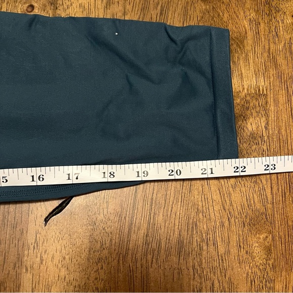 Fabletics High Rise Blue Leggings Large 22” Inseam Athletic Workout Athleisure - Picture 6 of 9